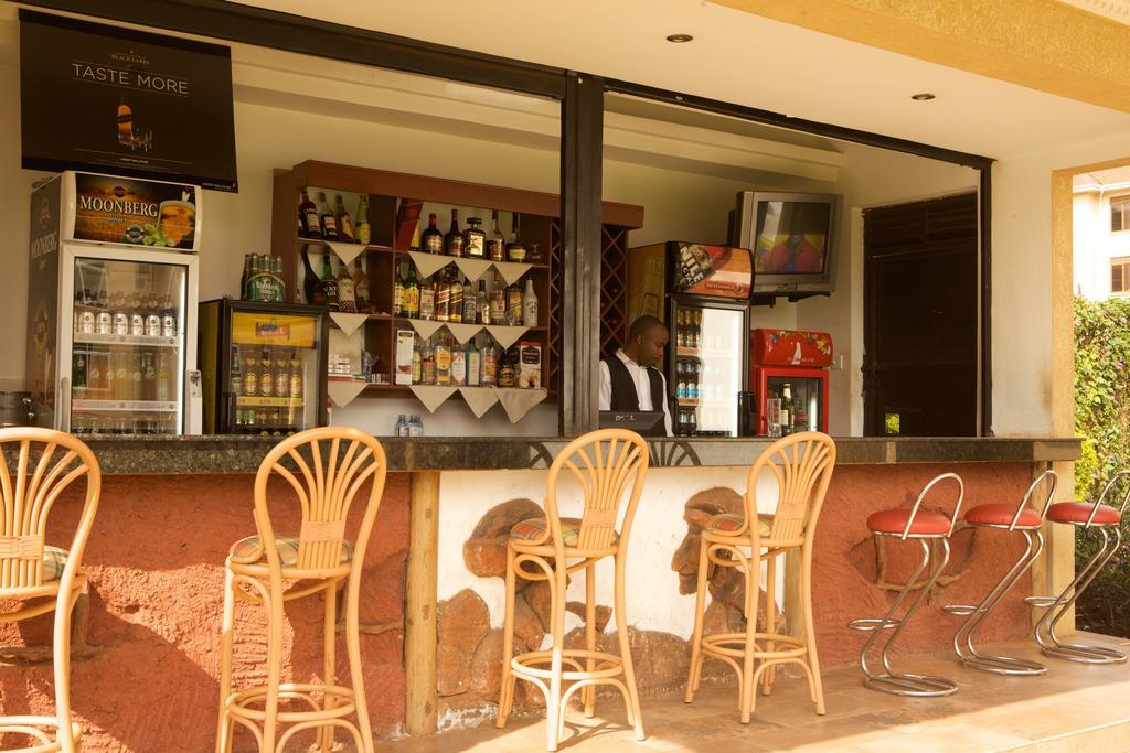 City Royal Resort Hotel Kyambogo  Εξωτερικό φωτογραφία