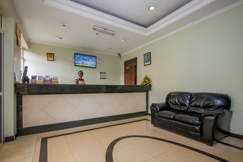 City Royal Resort Hotel Kyambogo  Εξωτερικό φωτογραφία