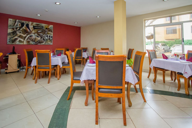 City Royal Resort Hotel Kyambogo  Εξωτερικό φωτογραφία